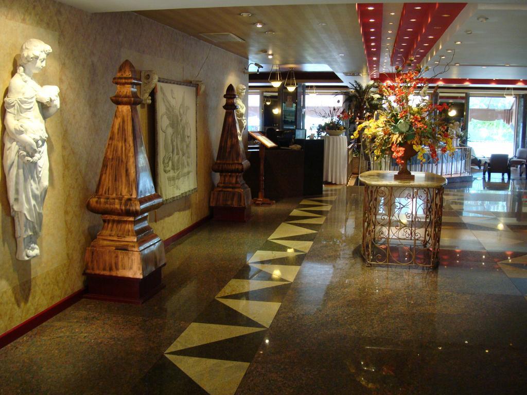 Hotel Cervantes Guadalajara Kültér fotó