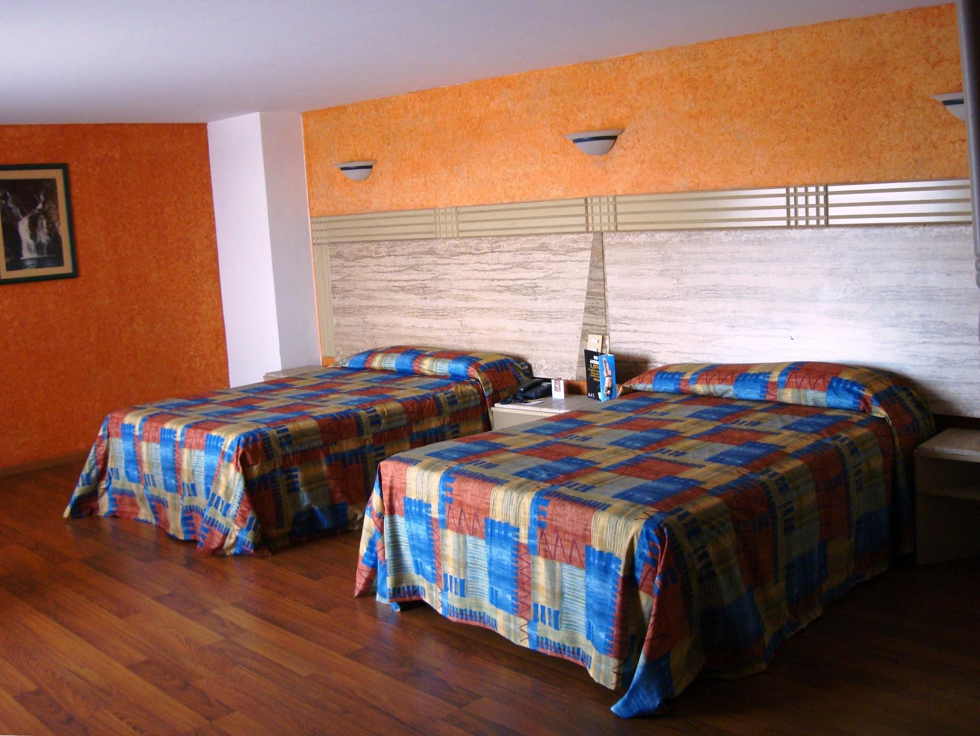 Hotel Cervantes Guadalajara Kültér fotó