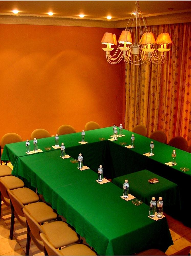 Hotel Cervantes Guadalajara Kültér fotó