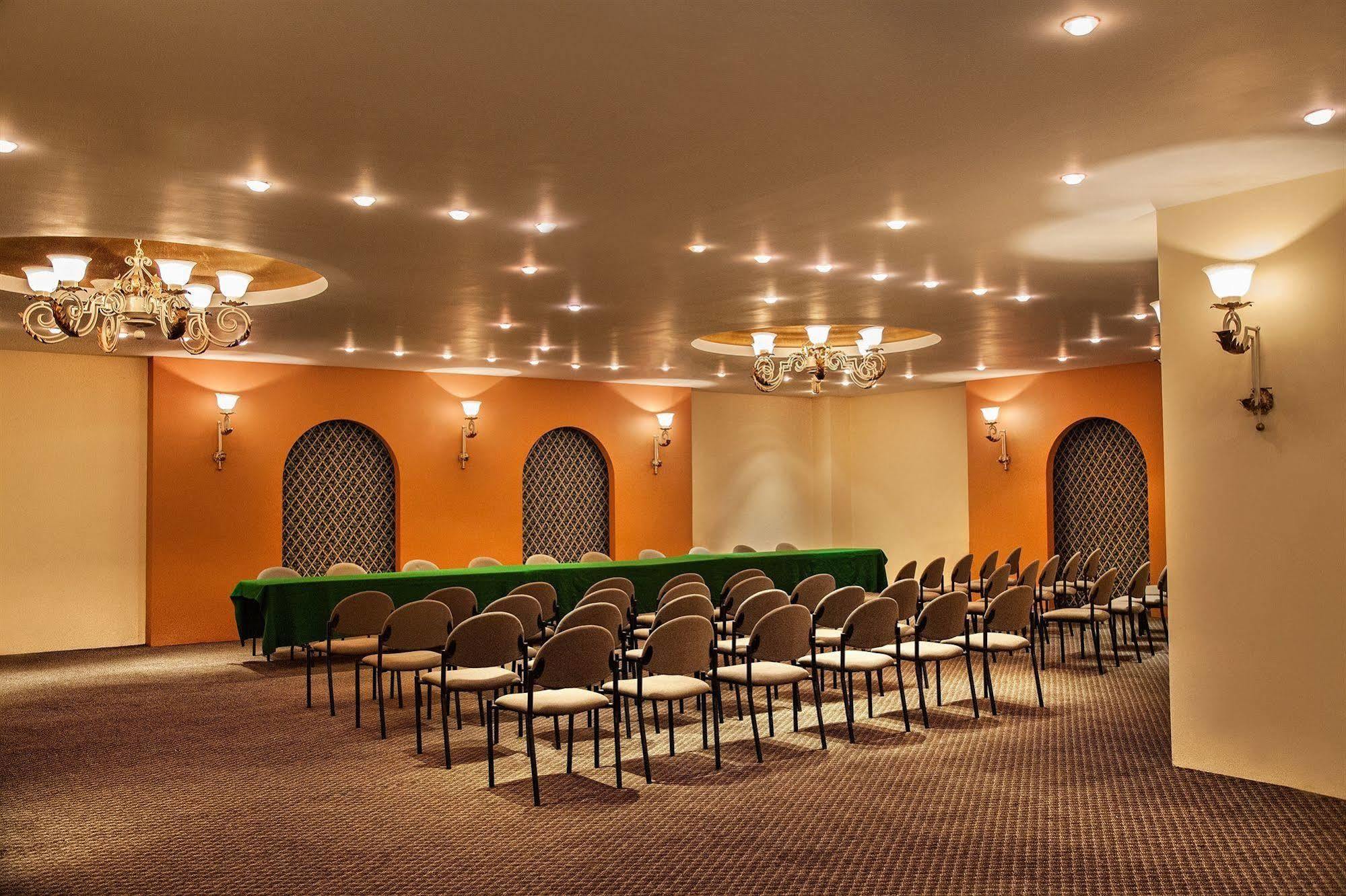 Hotel Cervantes Guadalajara Kültér fotó